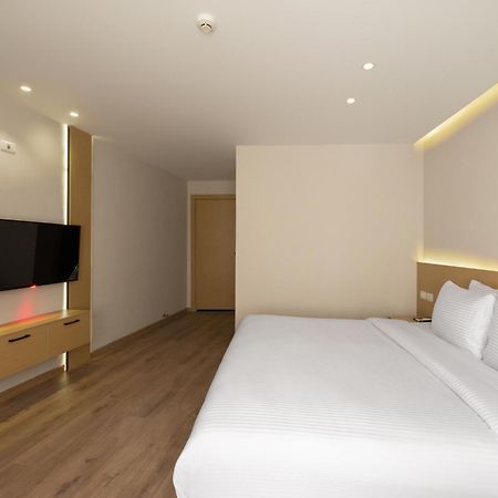 Elegance Grand City Hotel Kairo Bagian luar foto