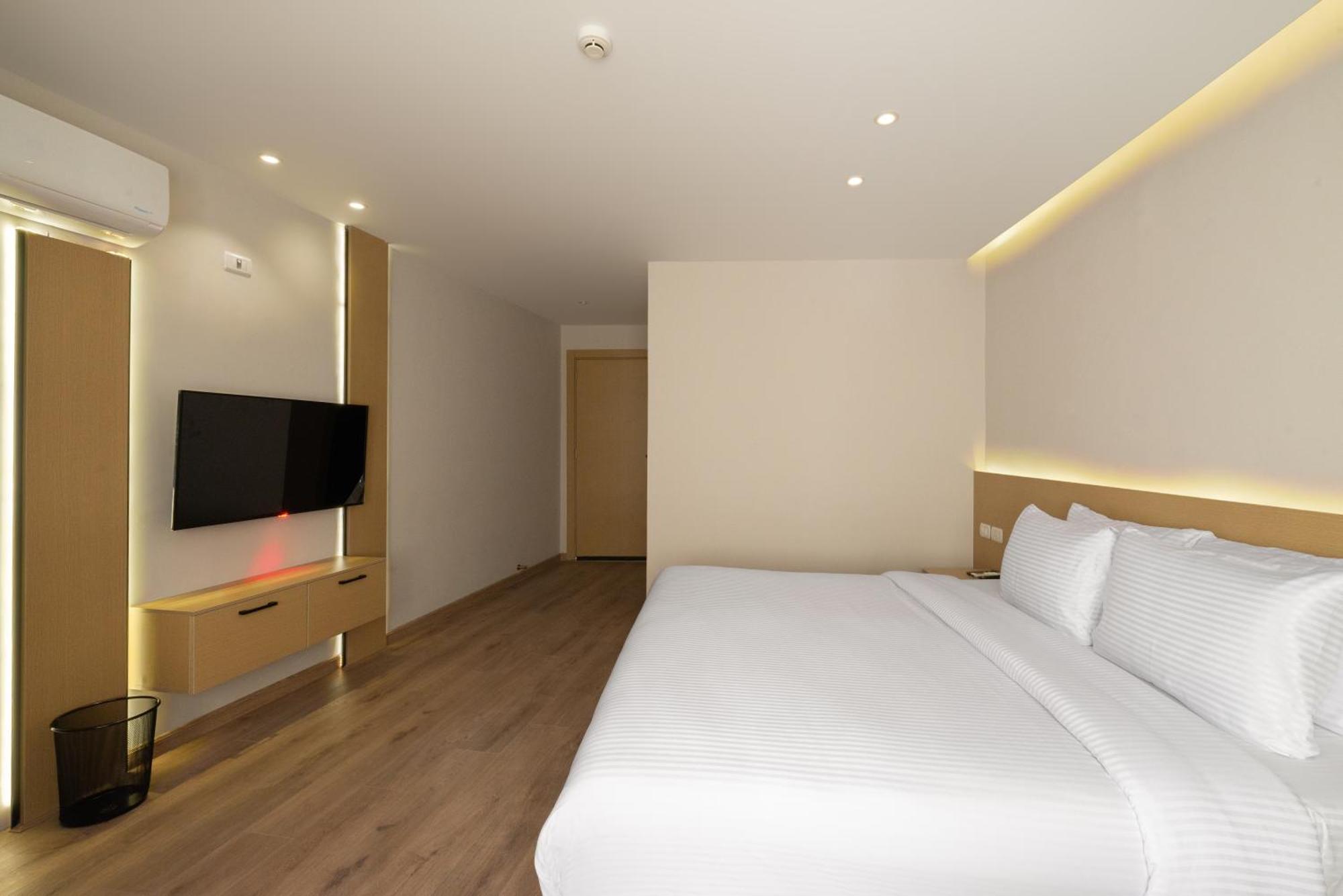 Elegance Grand City Hotel Kairo Bagian luar foto