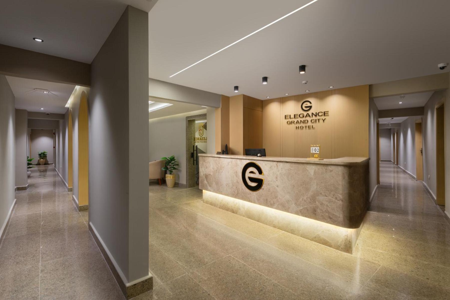 Elegance Grand City Hotel Kairo Bagian luar foto